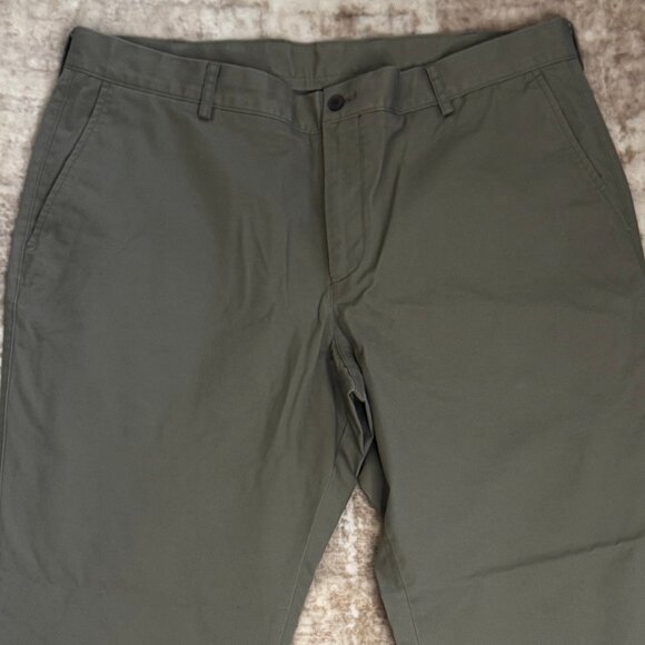 Charles Tyrwhitt Khaki/Olive Green Cotton Stretch Slim Fit Chinos, 38x30 - Picture 1 of 6